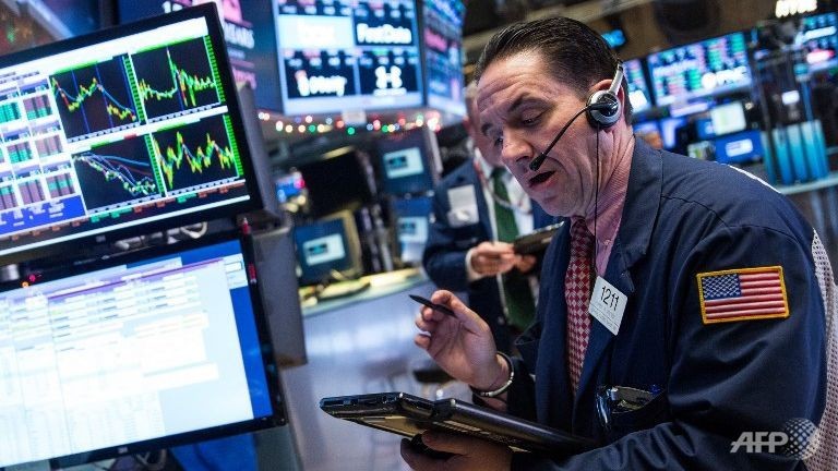 Giới đầu tư mạnh dạn hơn nhờ kỳ vọng Fed giảm tốc độ tăng lãi suất